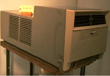 Room air conditioner ‘Frigidaire’