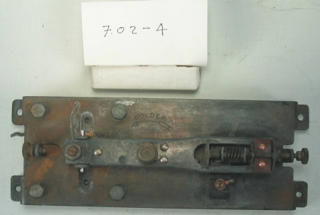 Refrigeration ‘pancake’ thermostat